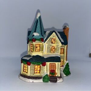 Green and Cream Holiday Village House Decor